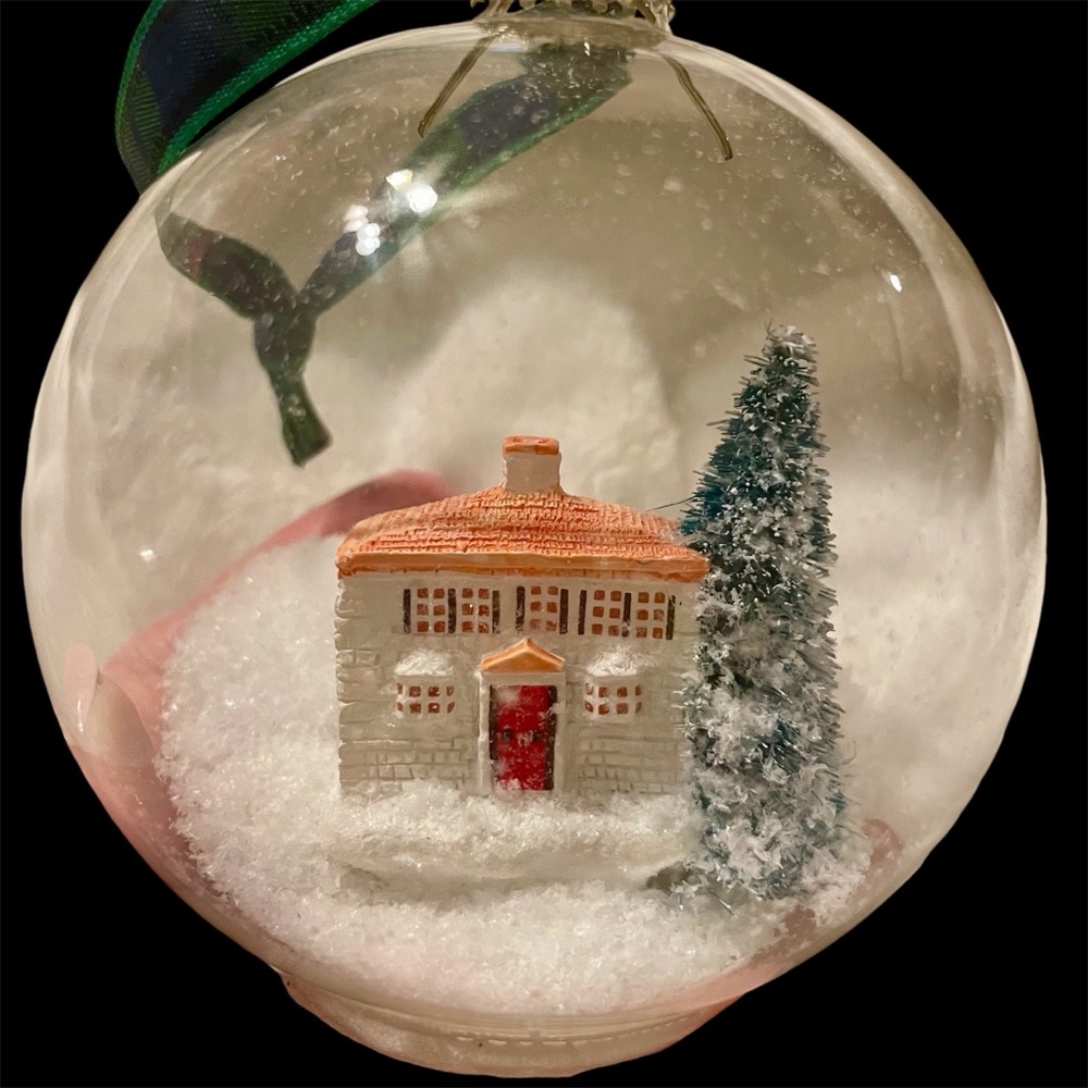 TALBOTS 2018 Snow Globe ornament w/colonial home, tree & plaid ribbon to hang w/